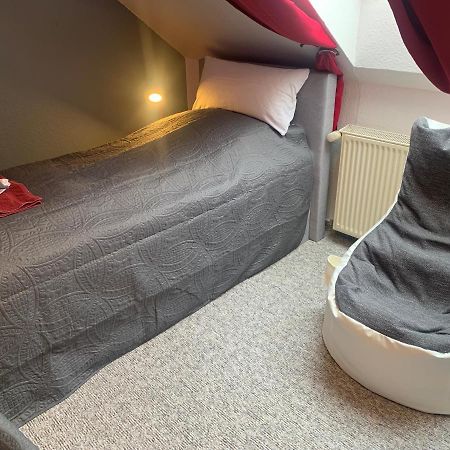 Best-Preis -Vip Lounge- Mit Netflix, Self-Check-In, Ebike Ladestation, Fahrradraum, Wlan Und Netflix - Direkt Am Elberadweg Im Herzen Von فيتينبيرغ المظهر الخارجي الصورة
